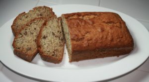 banana nut bread sliced